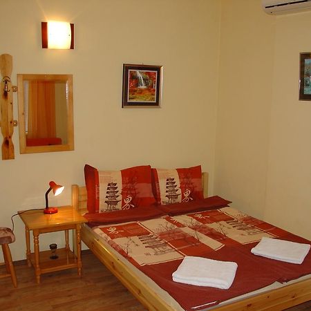 Guest House Alex Tschernomorez Exterior foto