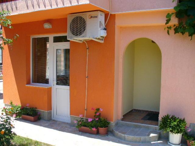 Guest House Alex Tschernomorez Exterior foto