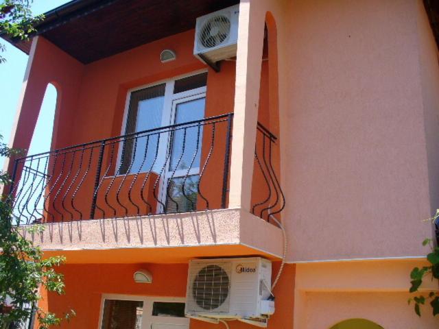 Guest House Alex Tschernomorez Exterior foto